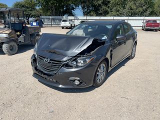 2015 Mazda Mazda3 Hatchback i Grand Touring - Exterior Front Left Corner Image